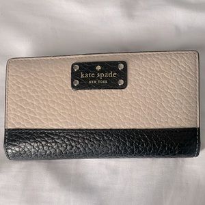 Kate Spade Bay Street Stacy Bifold Leather Wallet